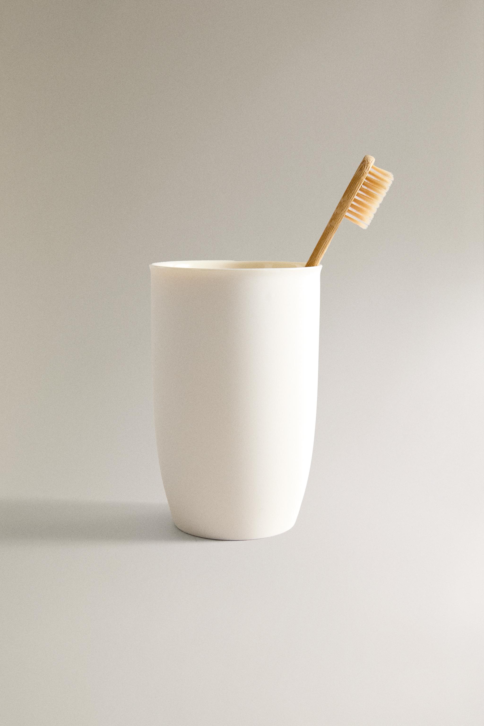 CERAMIC TOOTHBRUSH HOLDER